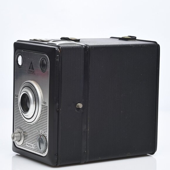 Tower Model 7 Sear Vintage Box Camera - Picture 7 of 8